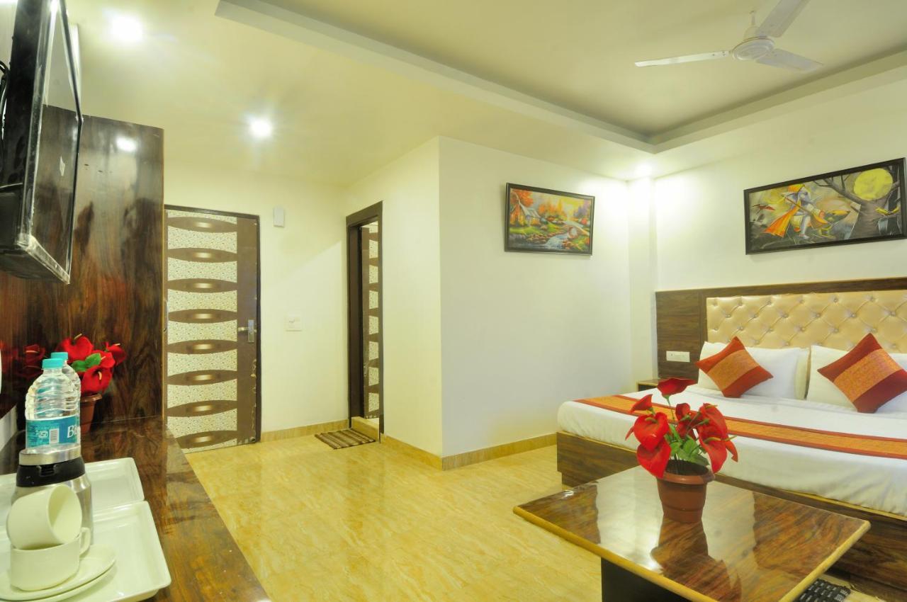 Hotel Noida Delight Extérieur photo